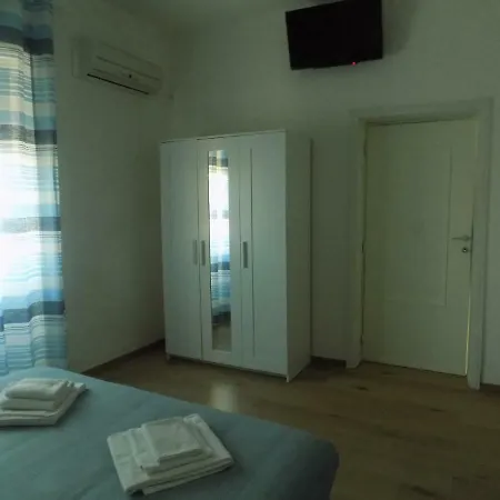 Guest house Omphalos *